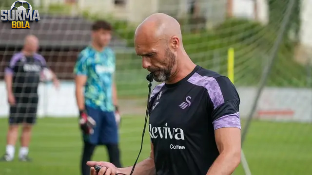 Pelatih Swansea City Senang Bisa Beri Kesempatan Bermain untuk Semua Pemain, Termasuk Nathan Tjoe-A-On